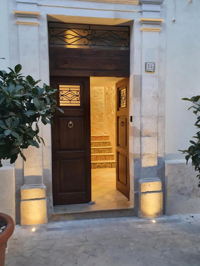 Casa Fabio Apartment Syracuse ภายนอก รูปภาพ